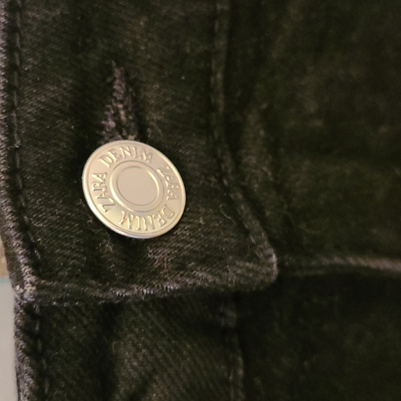 NWT ZARA Frayed Black Denim Shorts sz 42 ( 10 ) - Picture 4 of 7